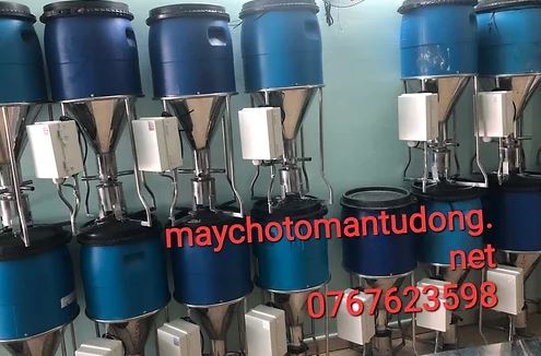 Máy cho tôm ăn tự động - Thiết Bị Chăn Nuôi Hoa Hải Thanh - Công Ty TNHH Mũ Bảo Hiểm Hoa Hải Thanh